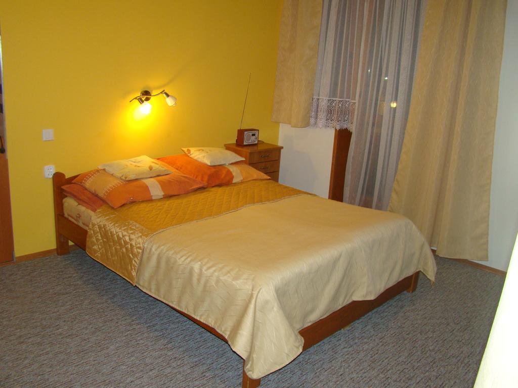 Willa Stenia Apartamenty วีสวา ห้อง รูปภาพ