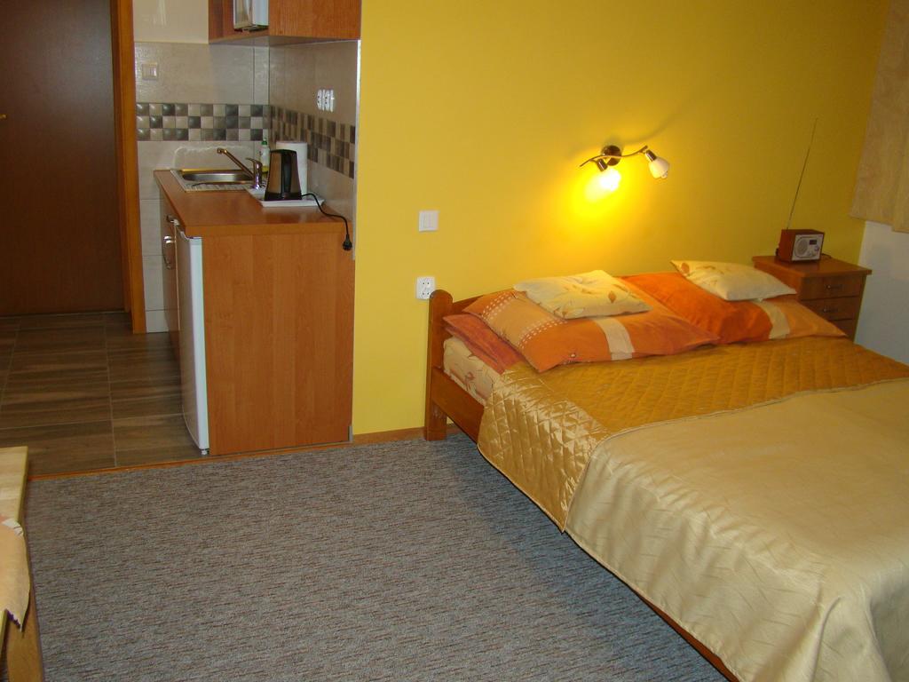 Willa Stenia Apartamenty วีสวา ห้อง รูปภาพ